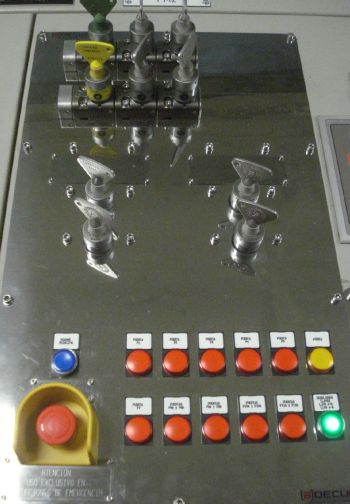  Panel frontal de control